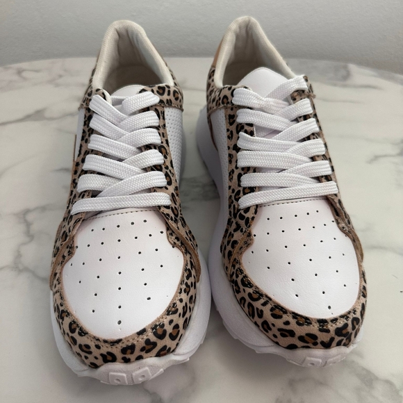 Leopard Print Sneakers with Gold Star Detail Trendy Casual Fashion Shoes Size 10 - Picture 8 of 10